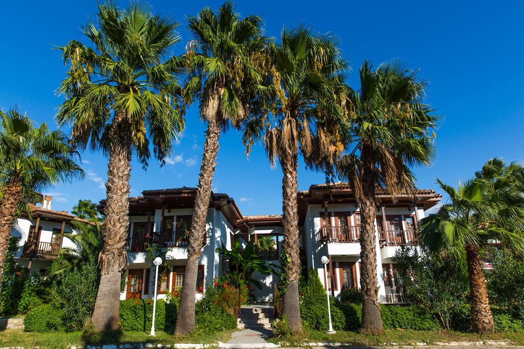 אקיאקה Yucelen Hotel מראה חיצוני תמונה